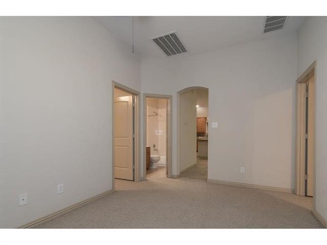 Building Photo - 4813 Newbridge Dr