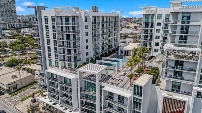 Building Photo - 3900 Biscayne Blvd