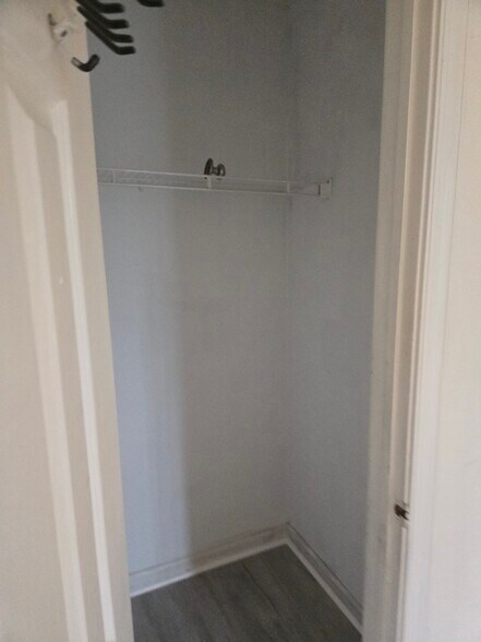 Building Photo - 3453 Clover Meadows Dr