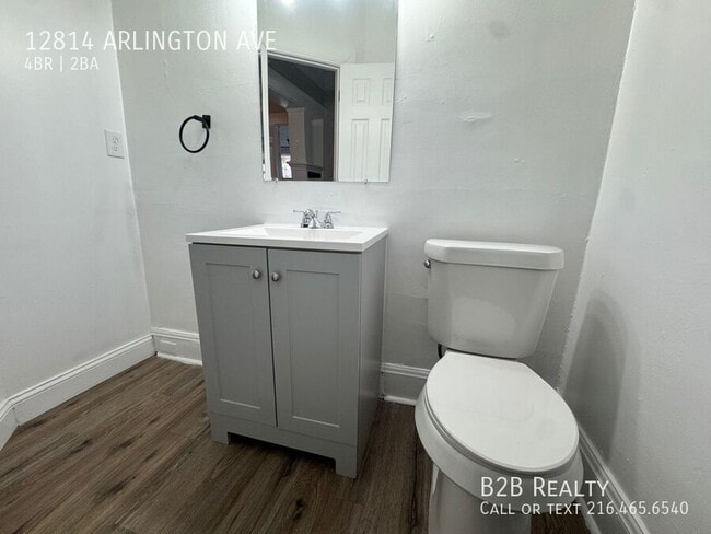 Building Photo - 12814 Arlington Ave