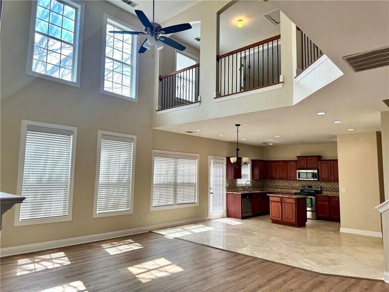 Building Photo - 5235 Cactus Cove Ln