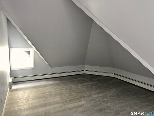 Building Photo - 240 Madison Ave