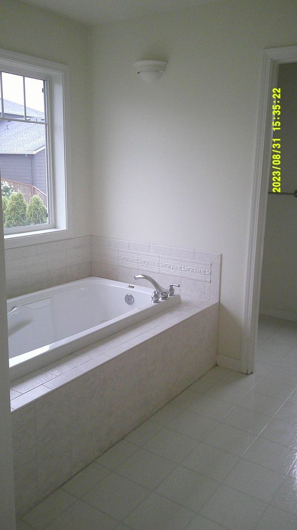 Building Photo - 4967 NW Lavender Cir