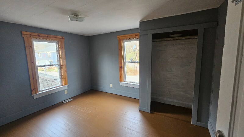 Building Photo - 361 Fort St