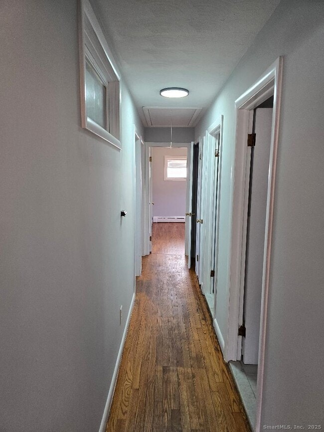 Building Photo - 401 Farmington Ave