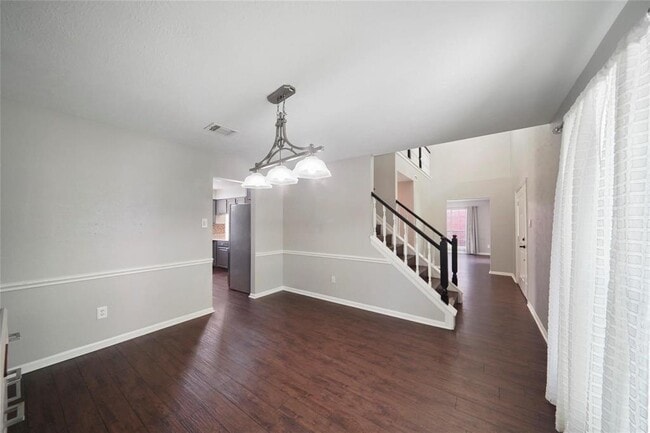 Building Photo - 4426 Echo Falls Dr