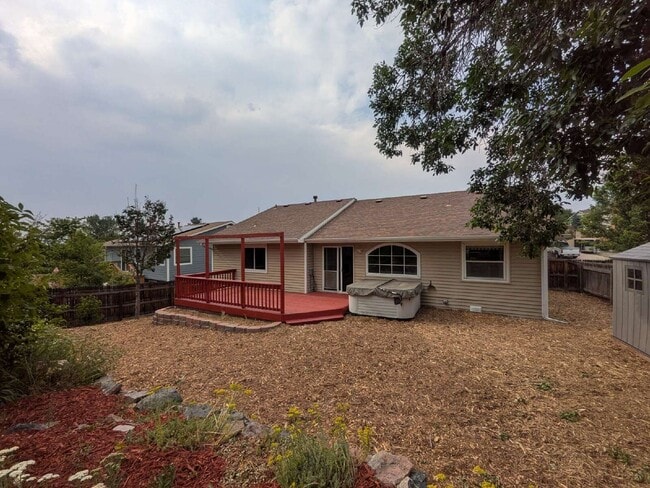 Building Photo - 2128 Beacham Dr