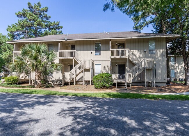 Primary Photo - First floor condo available now! Pool views!