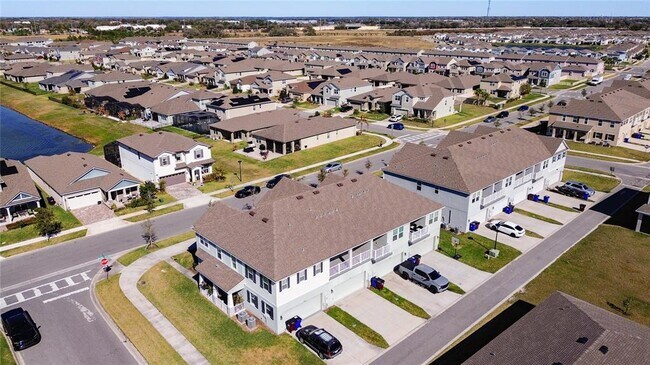 Building Photo - 2512 Blowing Breeze Ave