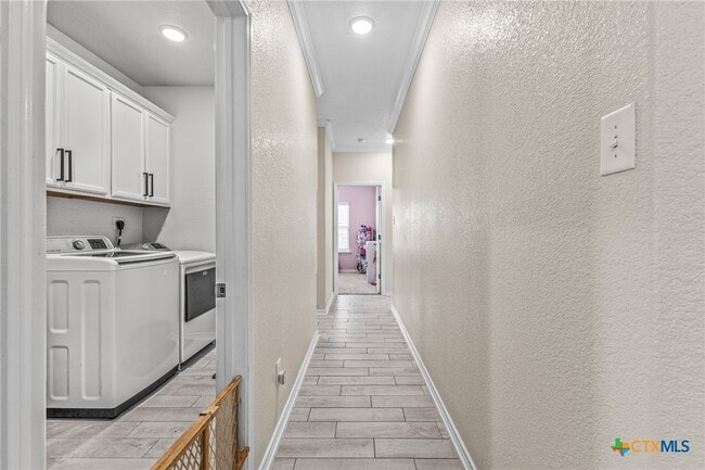 Building Photo - 5107 La Piedra Ln