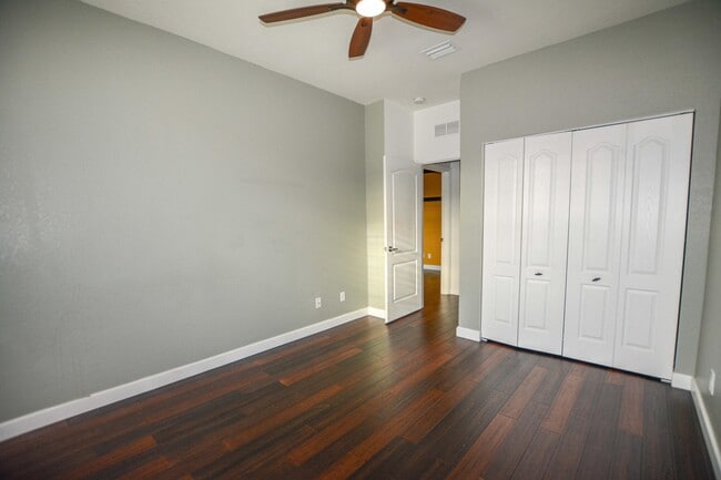 Building Photo - 4342 Brewster Ln
