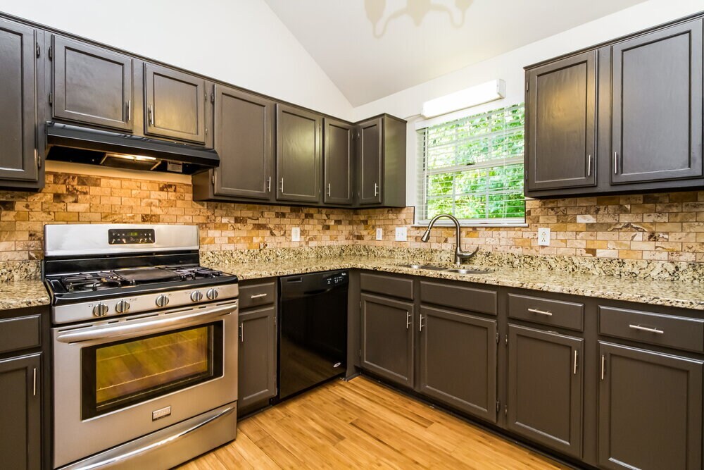 Building Photo - 5036 Countryside Dr