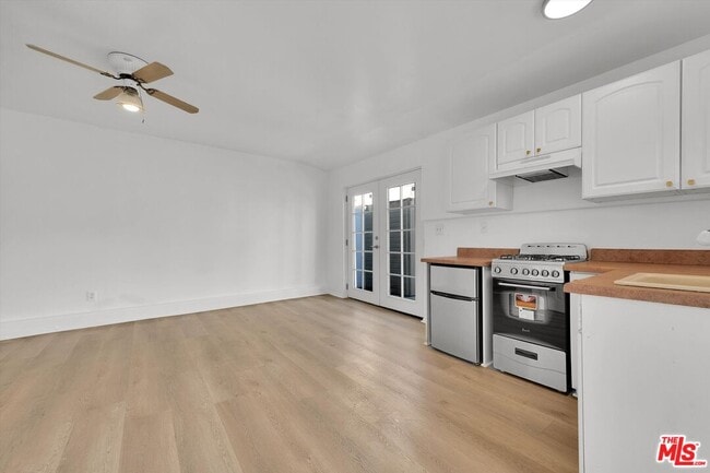 Building Photo - 205 Canon Dr