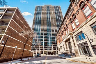 Building Photo - 1560 N Sandburg Terrace