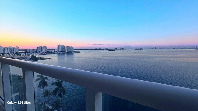 Building Photo - 1625 Kennedy Cswy