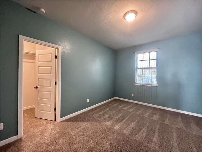 Building Photo - 23707 Montclair Forest Trl
