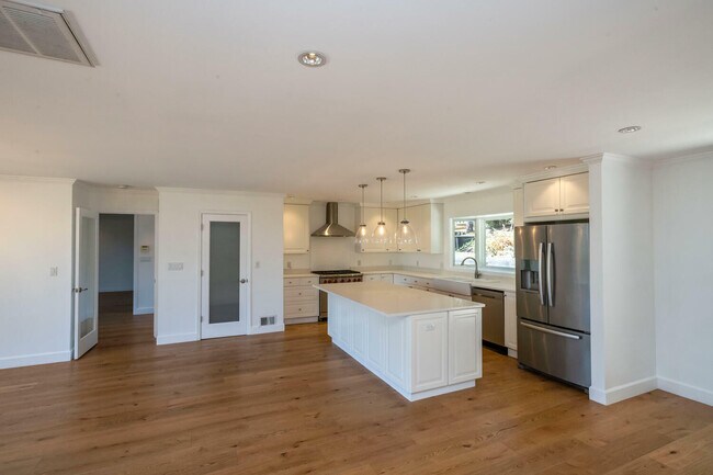 Building Photo - 920 Stagi Ct