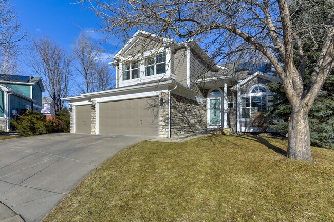 Building Photo - Stunning Upgraded 5BR 4BA Lafayette Home Near Coal Creek Trail & Hwy 287**