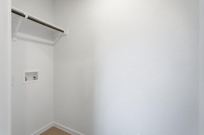Building Photo - 1029 Calley Pear Trl