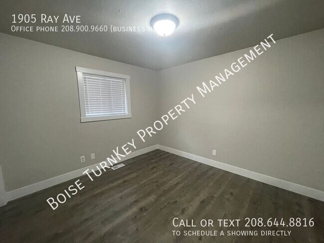 Building Photo - 1905 Ray Ave