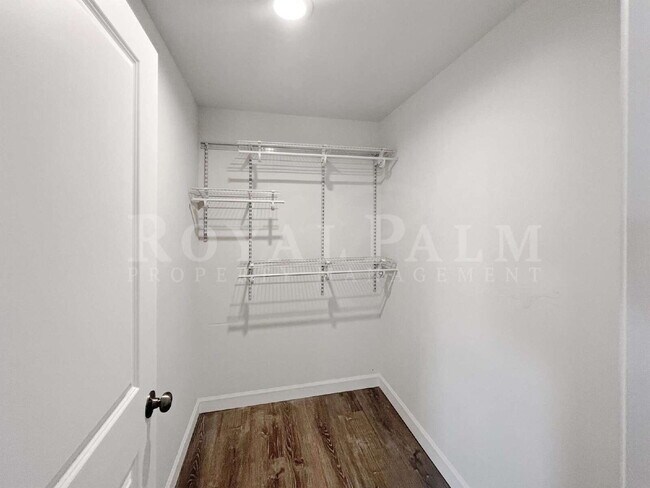 Building Photo - Spacious 3BR/2BA Duplex in Lehigh Acres & $500 Off Your First Month If You Apply by Aug 20th!