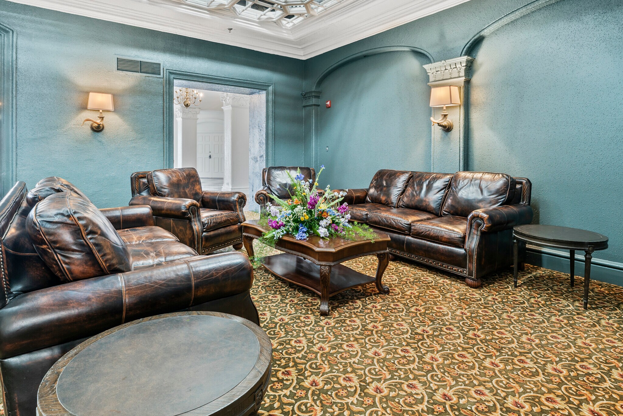 Building Photo - 700 Wilmington Island Rd