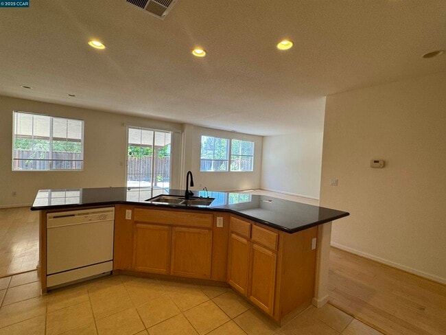 Building Photo - 4641 Palomino Way