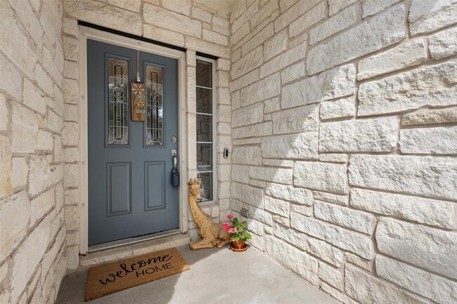 Building Photo - 601 Pebblestone Walk Dr