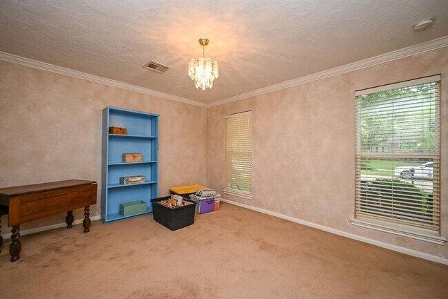 Building Photo - 11503 Briar Rose Dr