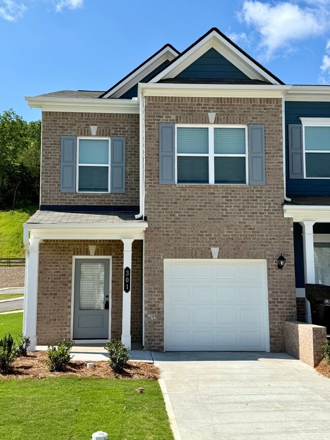 Primary Photo - New Corner Unit Townhome in Cartersville