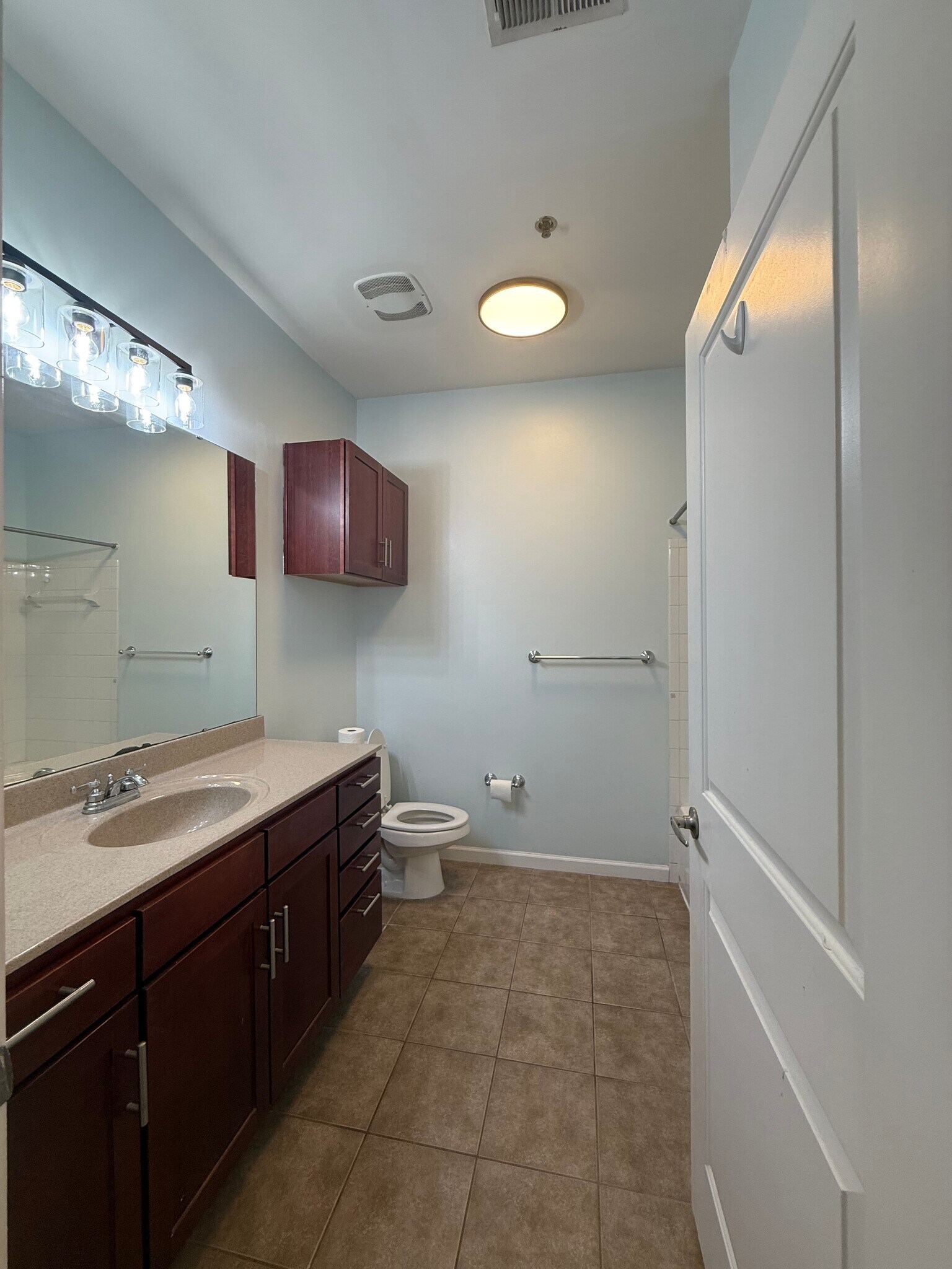 Building Photo - 1755 Central Park Rd