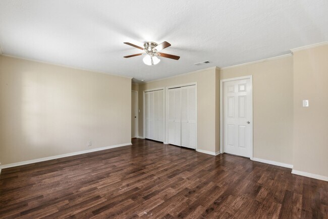 Building Photo - 9052 Zapata Way