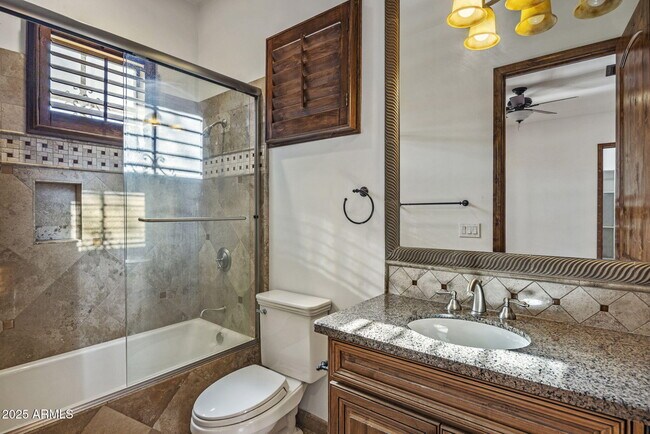 Building Photo - 9222 E Rimrock Dr