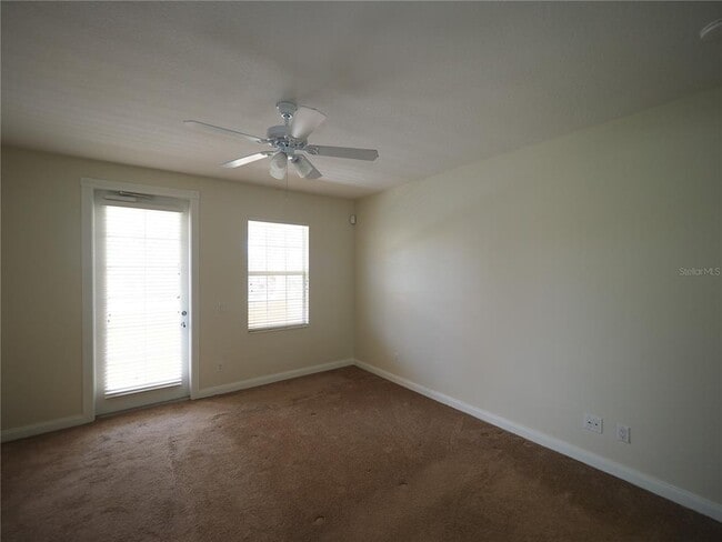 Building Photo - 1533 Napoli Dr E