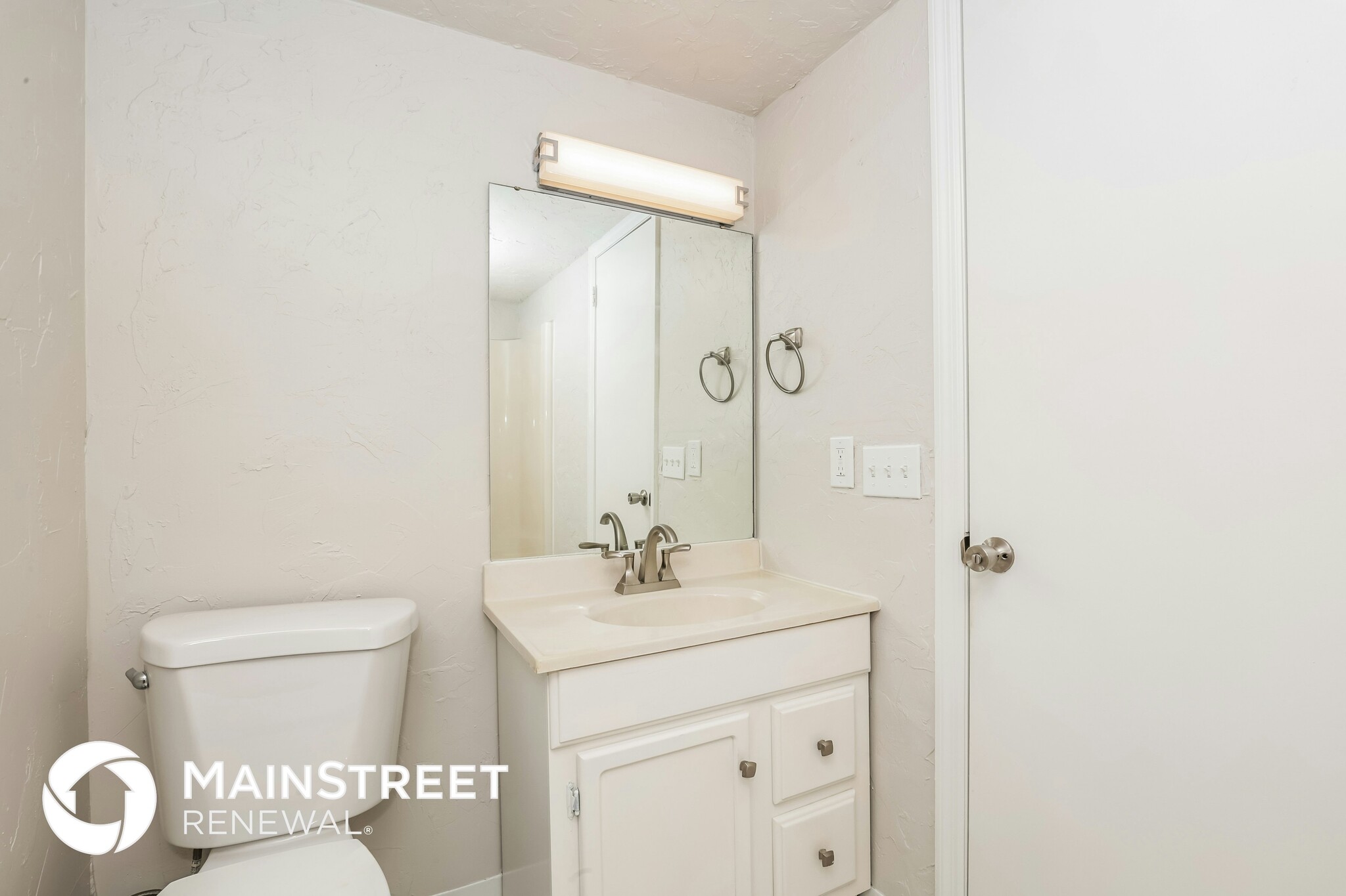 Building Photo - 405 Montego Cove