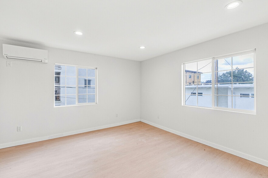 Building Photo - 1144 S Wooster St