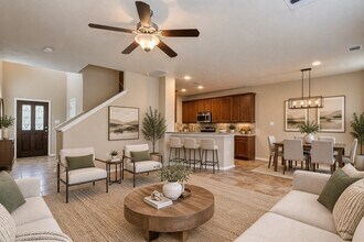 Building Photo - 23 Fairlee Ct