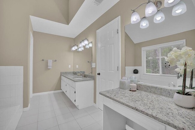 Building Photo - 705 Wood Valley Trce