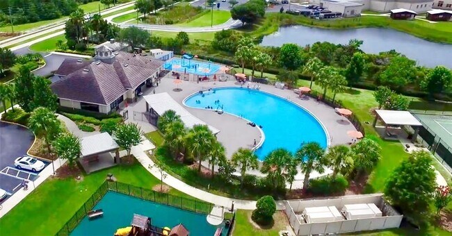 Building Photo - 3048 Chessington Dr