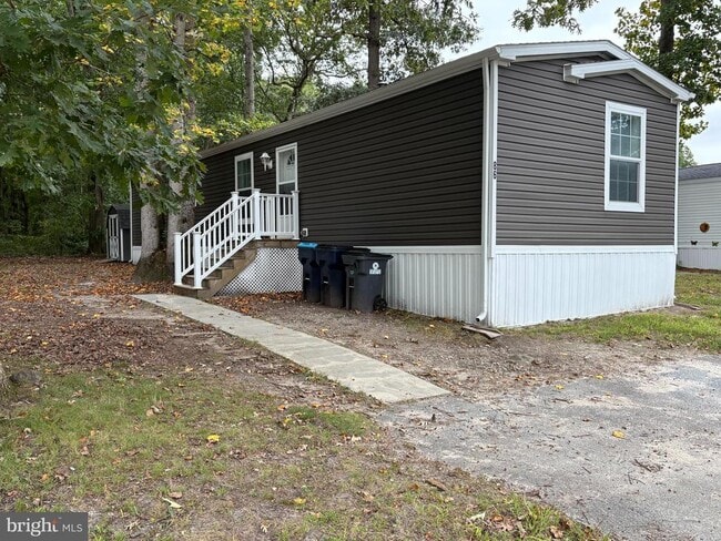 Building Photo - 86 Longbow Ln