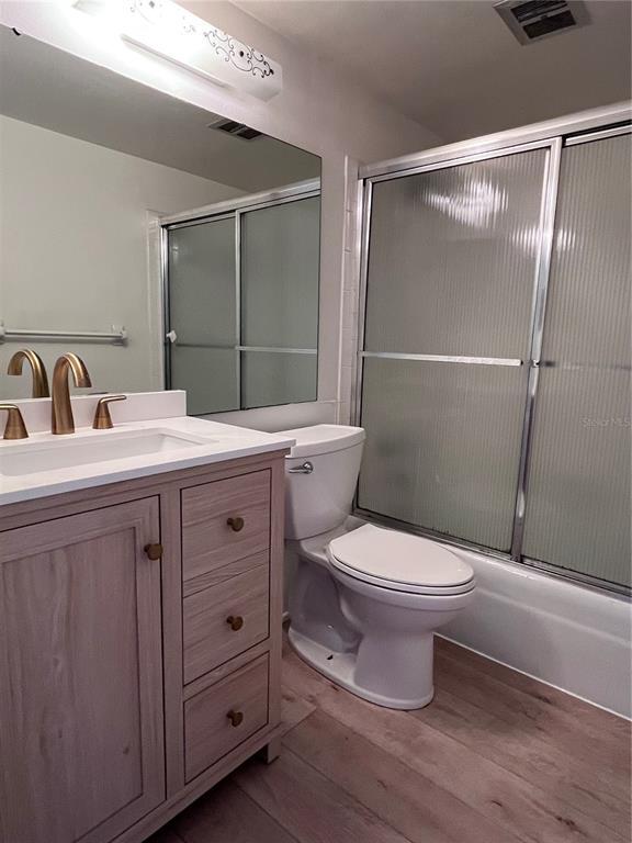 Building Photo - 509 W Venice Ave