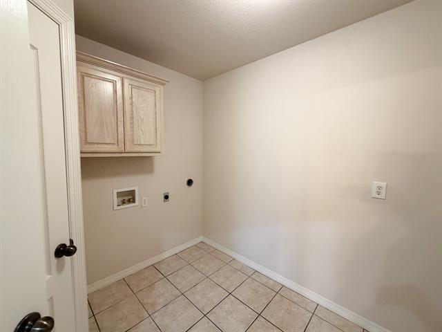 Building Photo - 708 Nandina Way