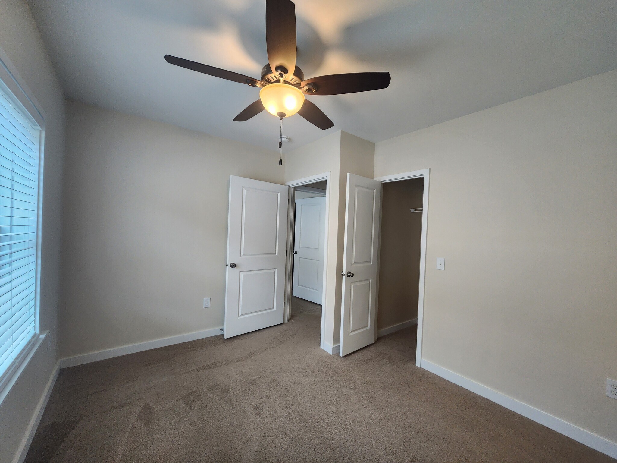 Building Photo - 75 Ivan Dr