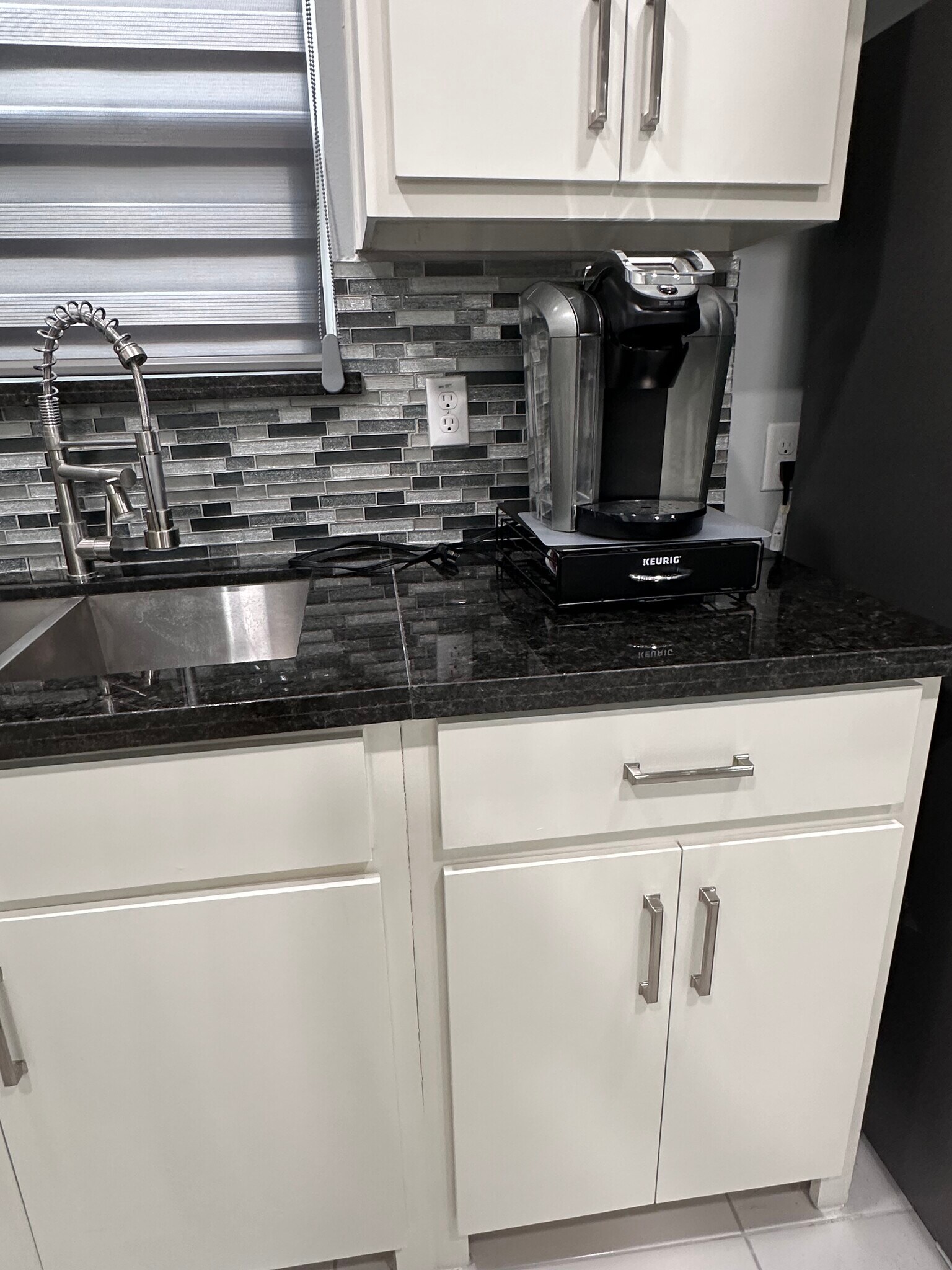 Building Photo - 2417 Indian Creek Ave