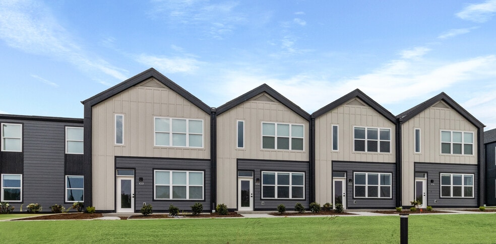 Building Photo - IVY Townhomes