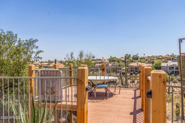 Building Photo - 15759 E Echo Hill Dr