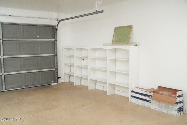 Building Photo - 1231 N Firehouse Ct