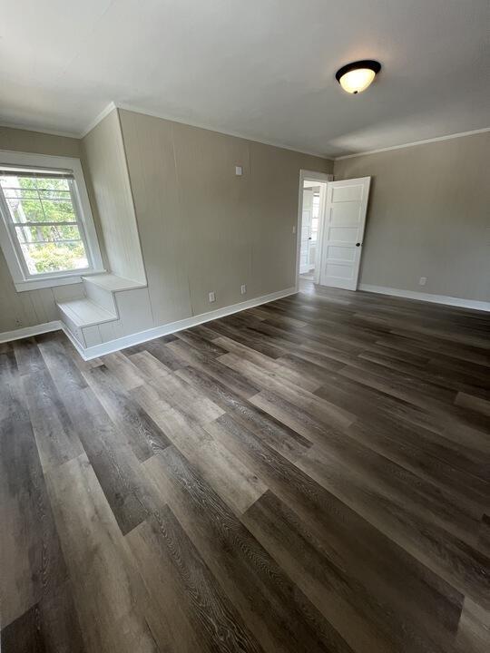 Building Photo - 327 Meridian Ave