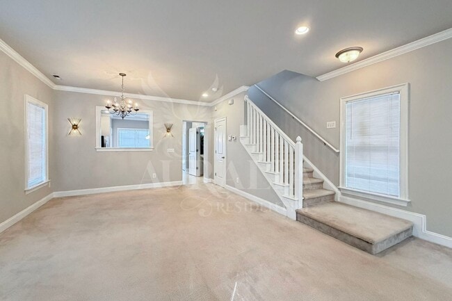 Building Photo - 7754 ACC Blvd