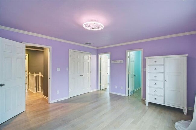 Building Photo - 4060 Merritt Dr